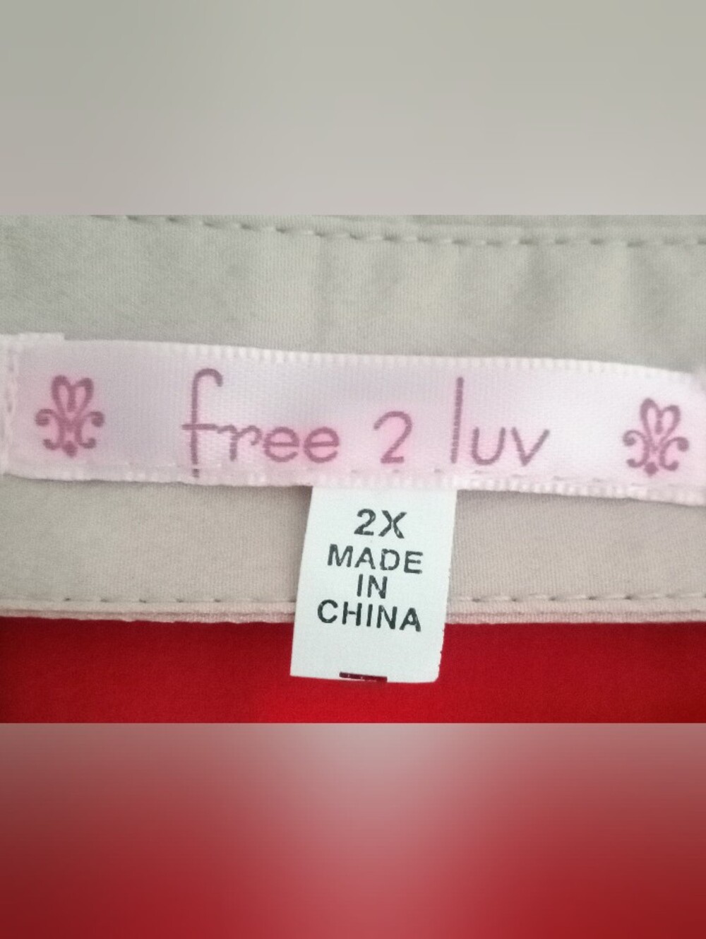 Free 2 Luv - Picture 3 of 3